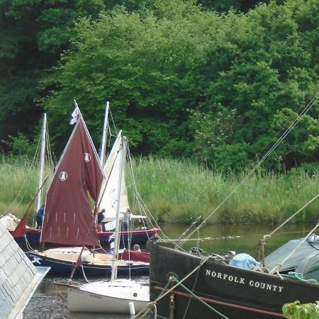 Crew Quarters Port Launay Châteaulin エクステリア 写真